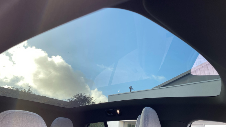 Volvo EX30 200kW SM Extended Range Ultra 69kWh 5dr Auto Electric Estate